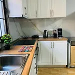 Well-Equipped Apartment In Top Location Of Tirana